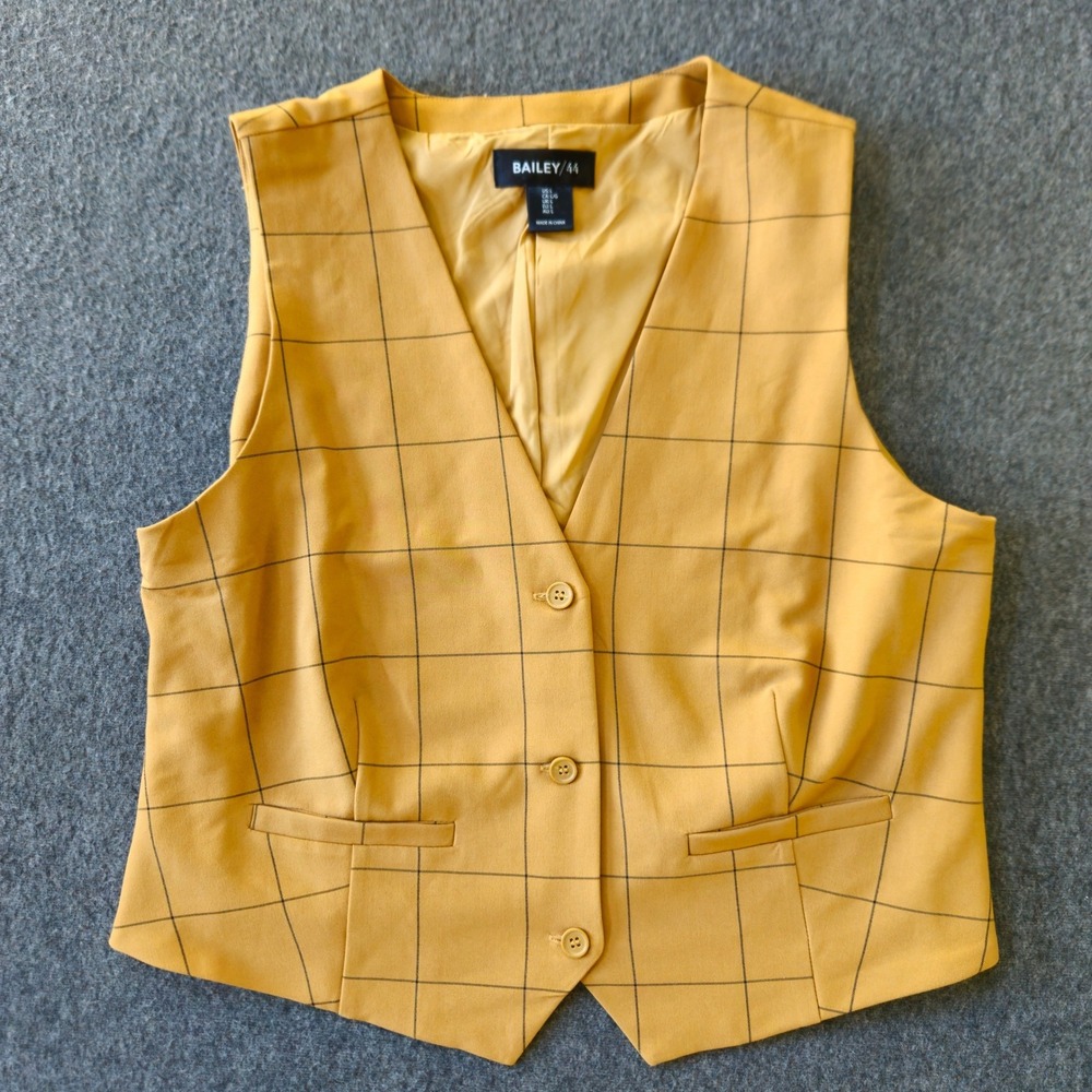 REVOLVE Bailey 44 Camel Brown Windowpane Button Up Vest Sz Large Chic Careerwear